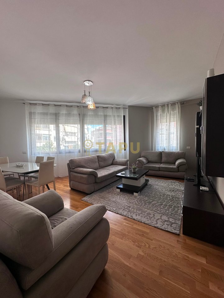 For Rent 2+1 Apartment + Parking Space on Barricades Street, Center