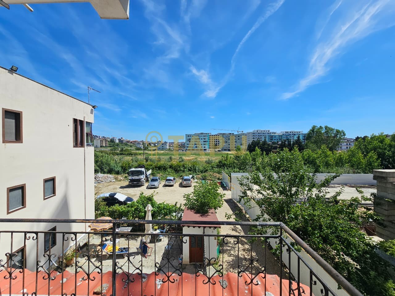 Shitet Apartament 1+1 në Golem, Durrës