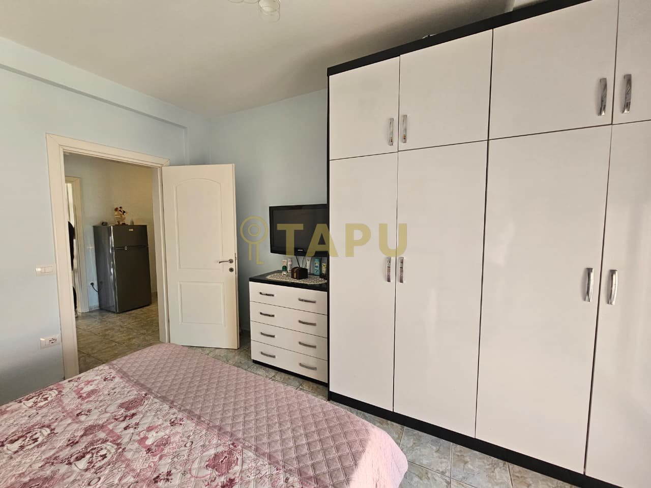 Shitet Apartament 1+1 në Golem, Durrës