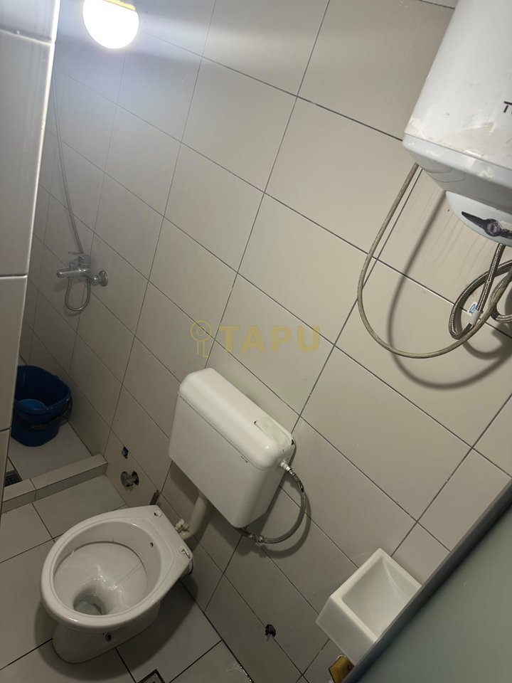 🏡 Apartment 1+1 for rent near Selvisë (at Supermarket Xhangolli)