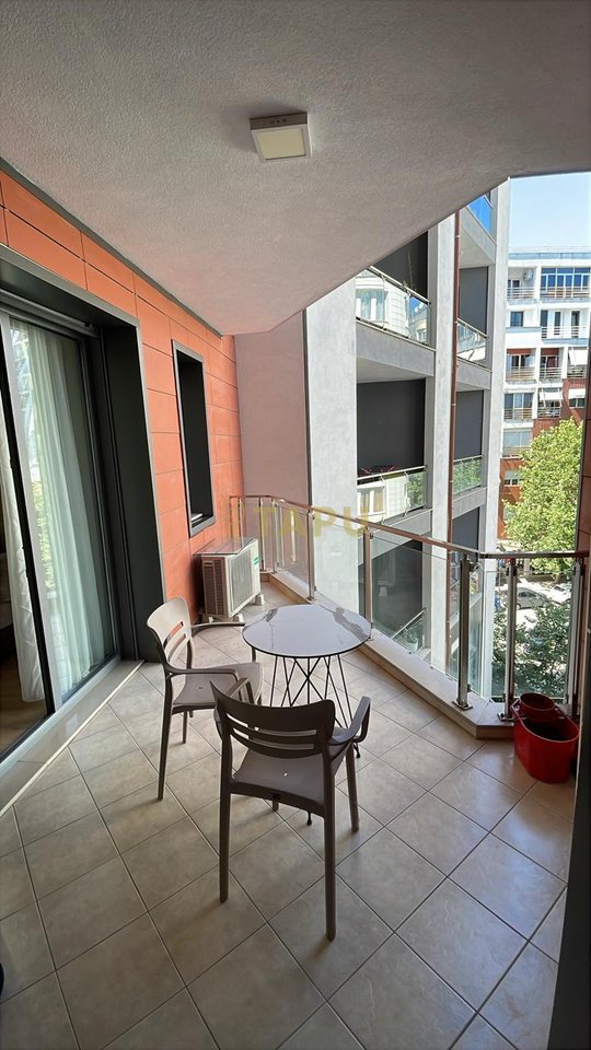 Apartment 1+1 for Rent with Parking Space – Kosovarëve Street, Tirana