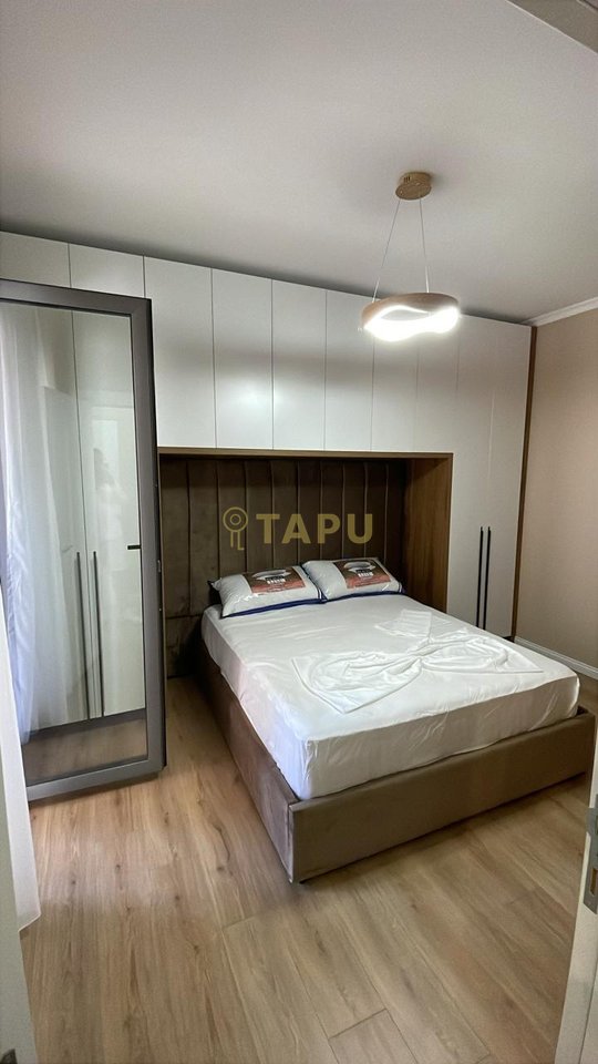 Apartment 1+1 for Rent with Parking Space – Kosovarëve Street, Tirana