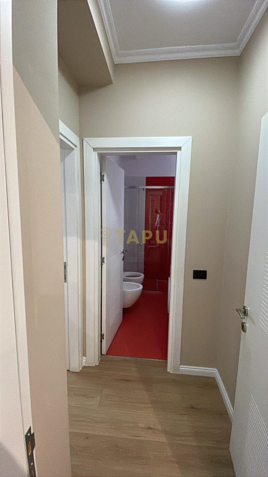 Apartment 1+1 for Rent with Parking Space – Kosovarëve Street, Tirana
