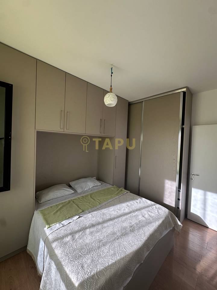 Apartament me qira 1+1 –Tek Farmacia 10, Tiranë