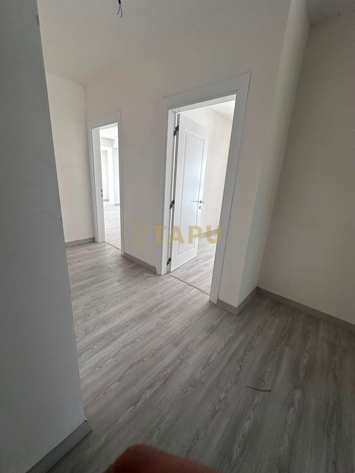Apartment 3+1+2 for sale near New Boulevard, Tirana!