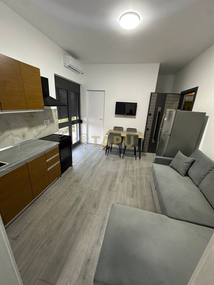 🏡 Appartamento in Affitto in Villa – 3° Piano