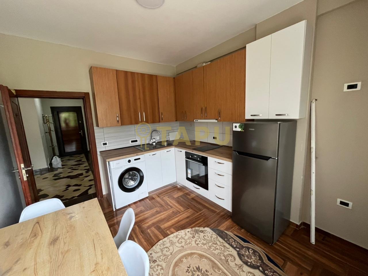 🏡 2+1 Apartment for Rent in Fresk
💰 40,000 Lek / Month