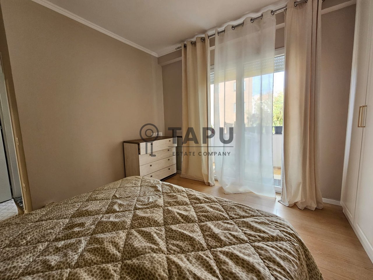 Vendesi 2+1+2 in vendita vicino al Giardino Botanico (disponibile anche con finanziamento)