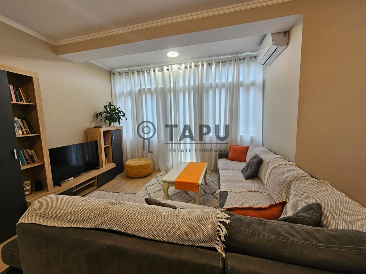 Vendesi 2+1+2 in vendita vicino al Giardino Botanico (disponibile anche con finanziamento)