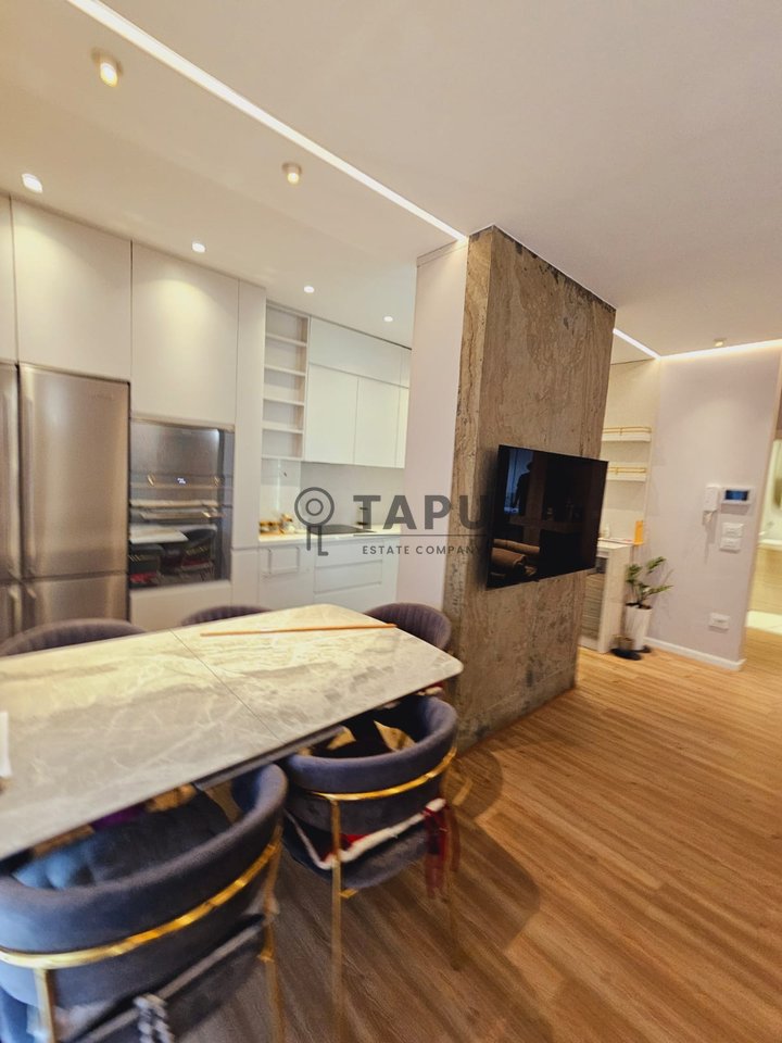 Jepet me Qira Apartament Premium 2+1 | Pranë Pazarit të Ri