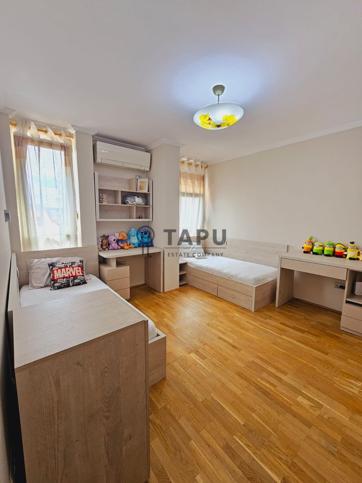 Jepet me Qira Apartament Premium 2+1 | Pranë Pazarit të Ri