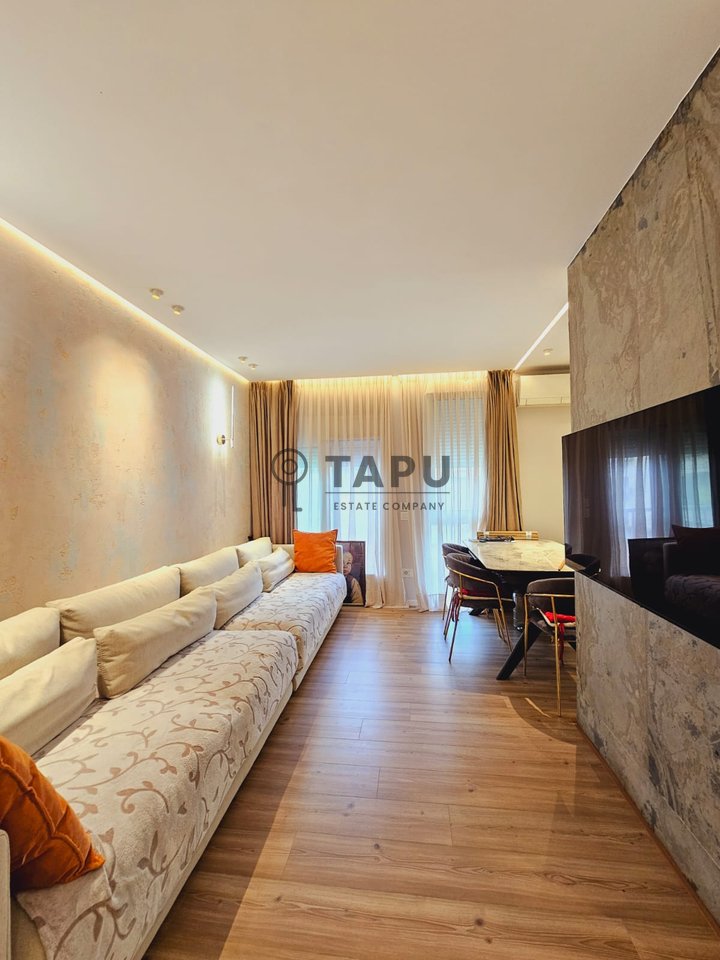 Jepet me Qira Apartament Premium 2+1 | Pranë Pazarit të Ri