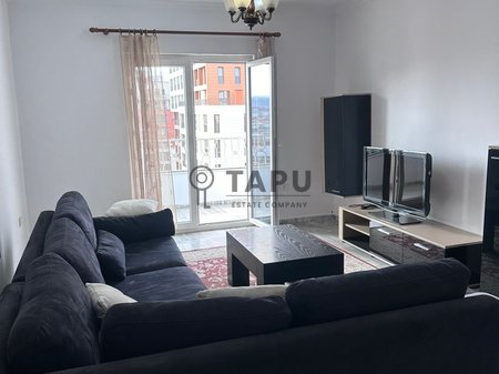 Appartamento 2+1 in affitto nella zona di Lapraka, vicino a Rruga Dritan Hoxha.