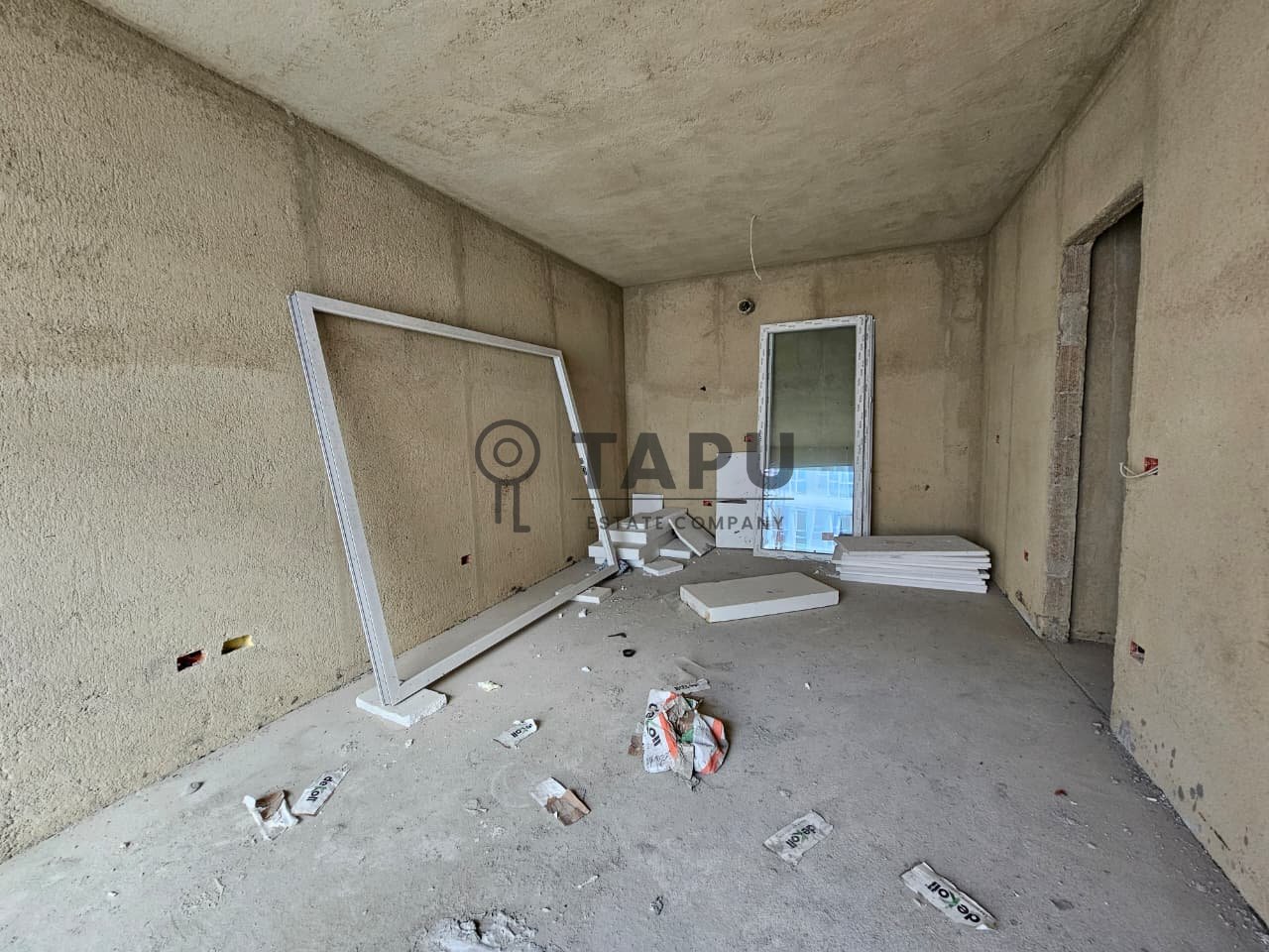 Apartament 2+1+2+Post Parkimi për shitje tek Univers City!