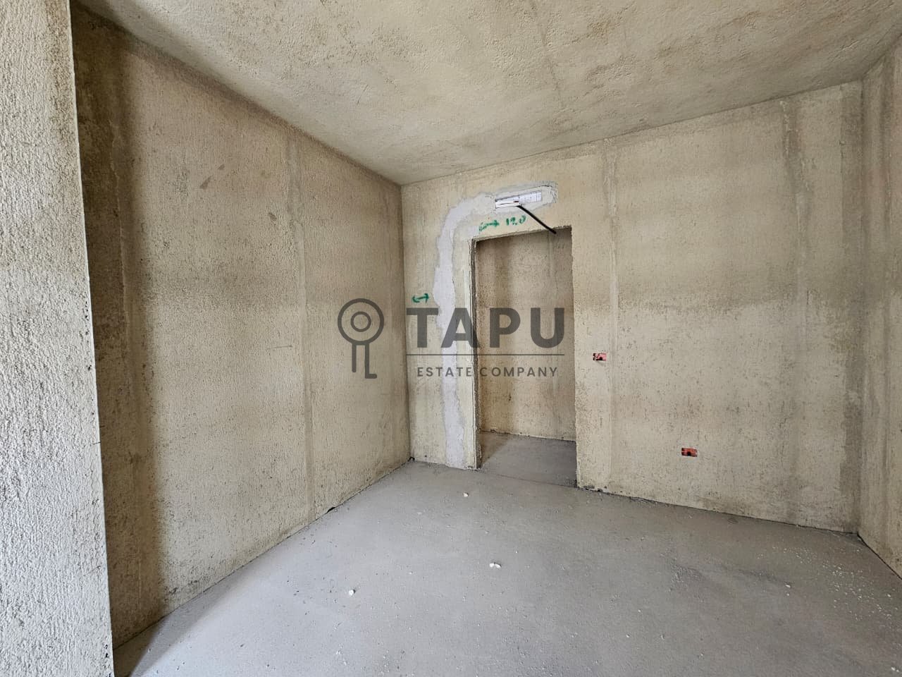 Apartament 2+1+2+Post Parkimi për shitje tek Univers City!