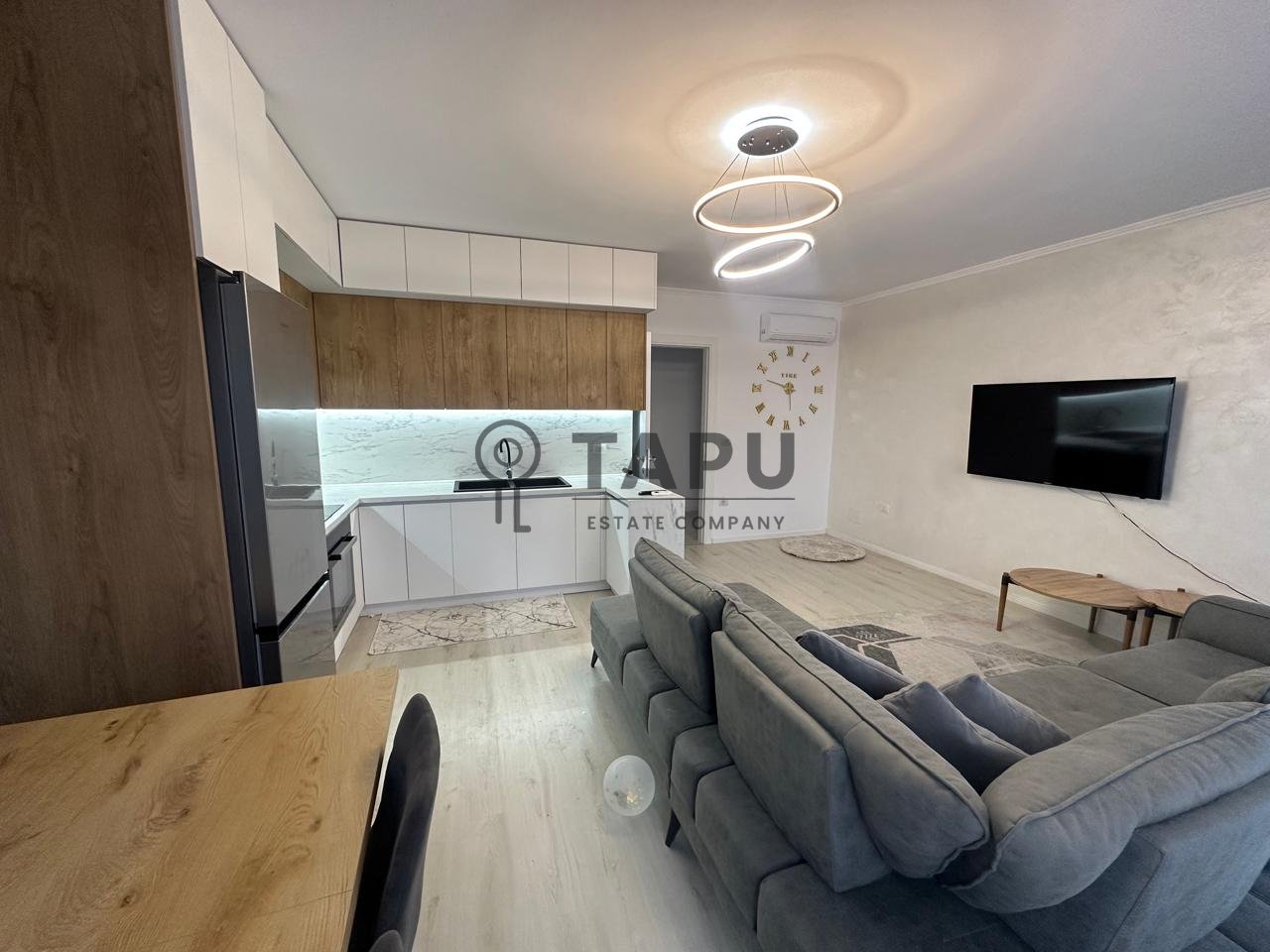 SHITET 2+1 APARTAMENT TEK ISH FUSHA E AVIACIONIT  (Garden Residence Turdiu.)