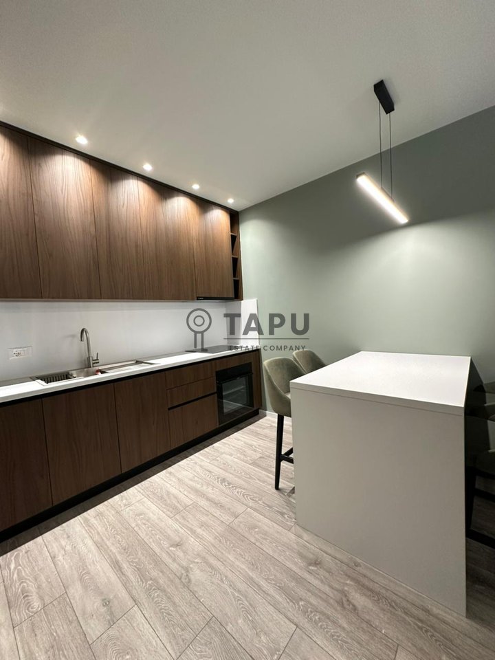 Luxury 1+1 Apartment for Rent – Golden Tower, Mine Peza Street