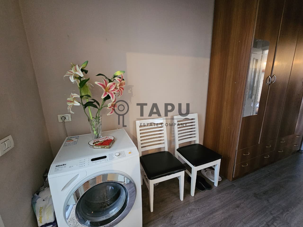 SHITET APARTAMENT 2+1 – ISH FUSHA E AVIACIONIT (JEPET ME KREDI)