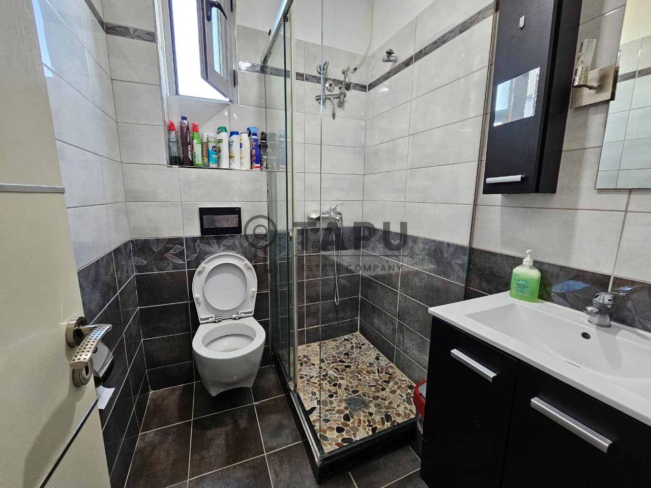 SHITET APARTAMENT 2+1 – ISH FUSHA E AVIACIONIT (JEPET ME KREDI)