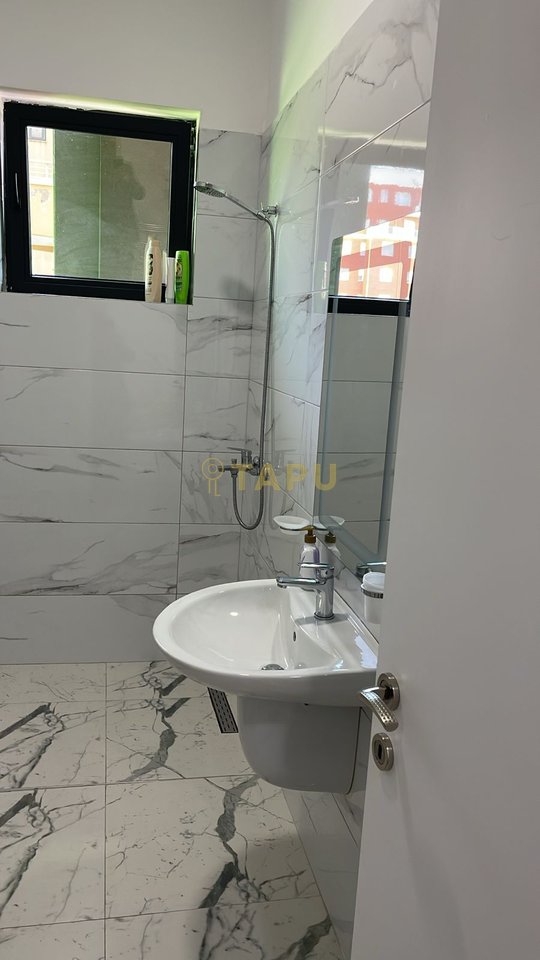 Jepet me qera apartament modern 1+1 ne zonen e Astirit, tek Future Home Residence.
