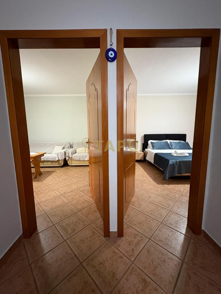 Jepet apartament 1+1 me qera Laprak !