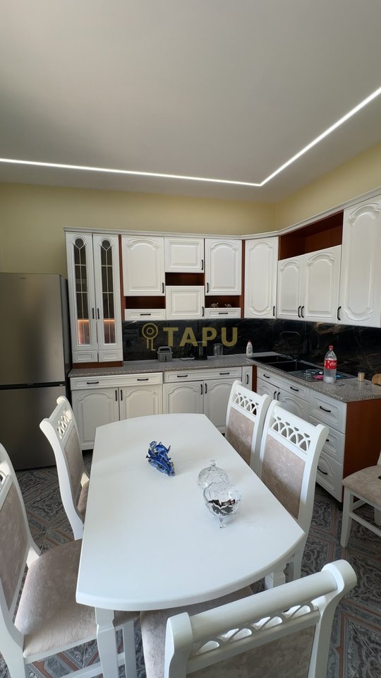🏡 JEPET ME QIRA APARTAMENT 2+1 + PARKIM – ISH SHESHI SHQIPONJA