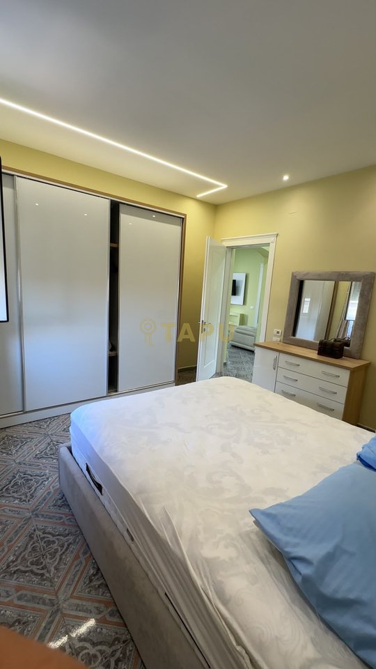 🏡 JEPET ME QIRA APARTAMENT 2+1 + PARKIM – ISH SHESHI SHQIPONJA