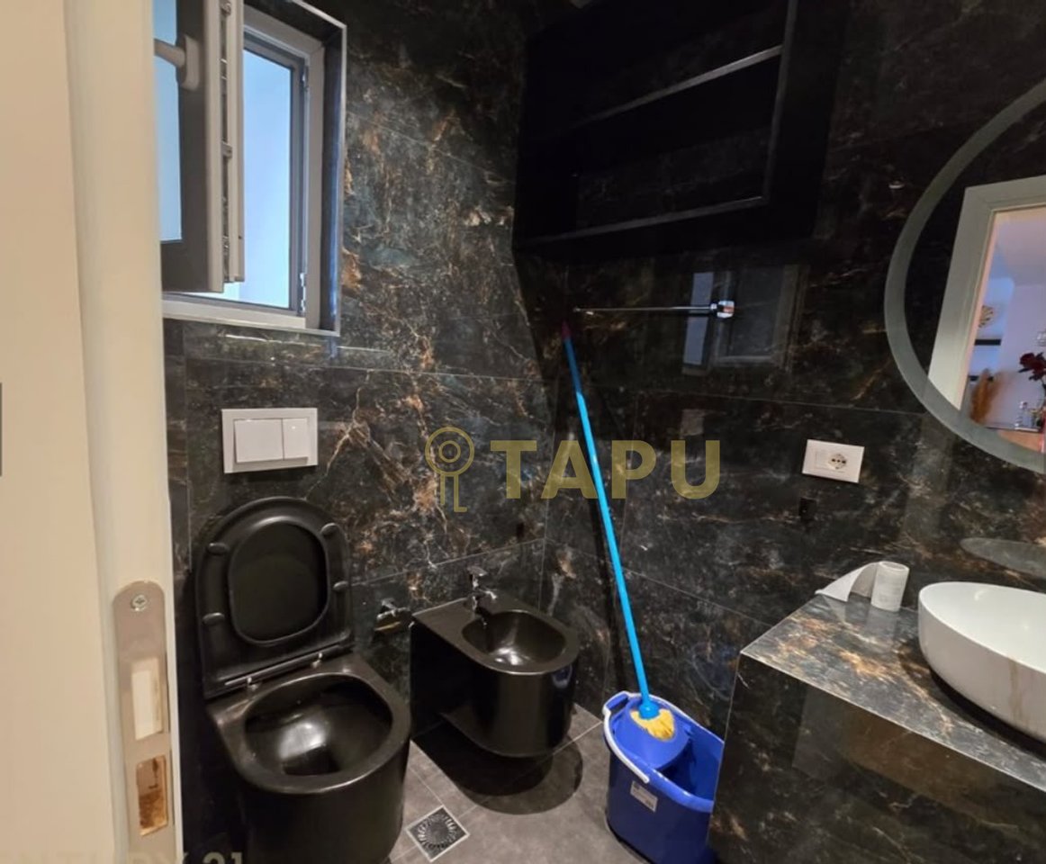 🏡 JEPET ME QIRA APARTAMENT 1+1 + PARKIM – RRUGA E KOSOVARËVE