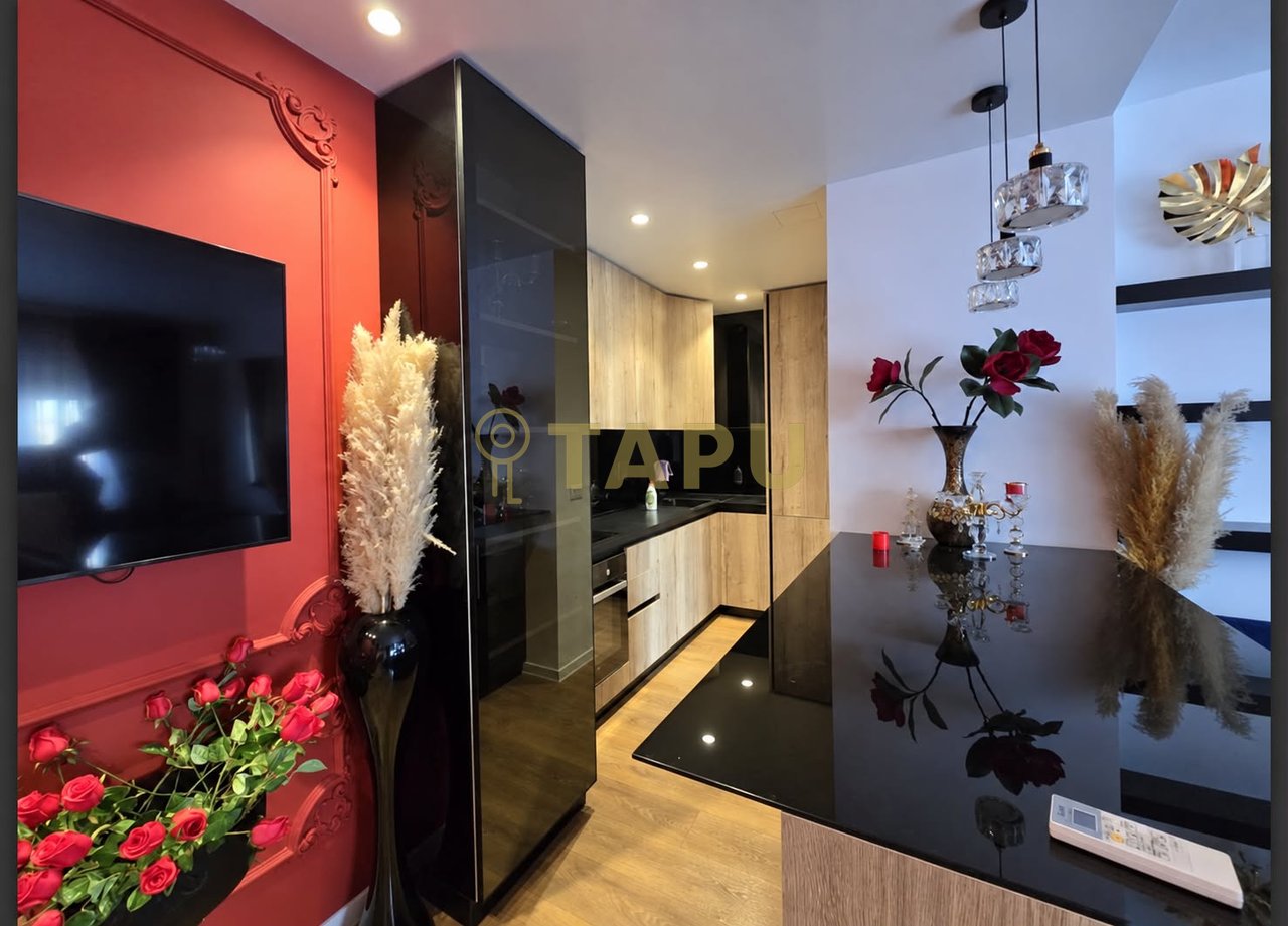🏡 JEPET ME QIRA APARTAMENT 1+1 + PARKIM – RRUGA E KOSOVARËVE