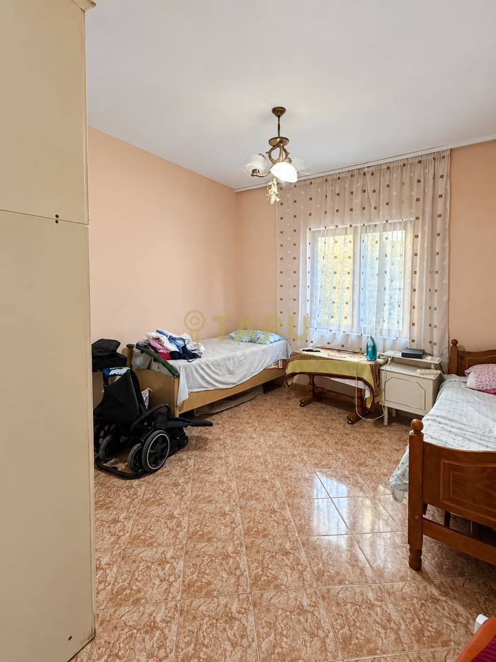 🏡 SHITET | APARTAMENT 2+1 – JORDAN MISJA / DON BOSKO