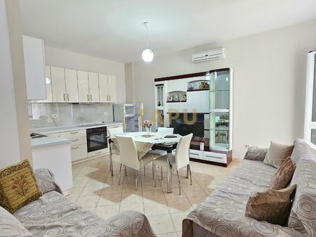 JEPET ME QIRA SHTËPI PRIVATE 1+1 – ASTIR- PRANË BAR-KAFE FAMED