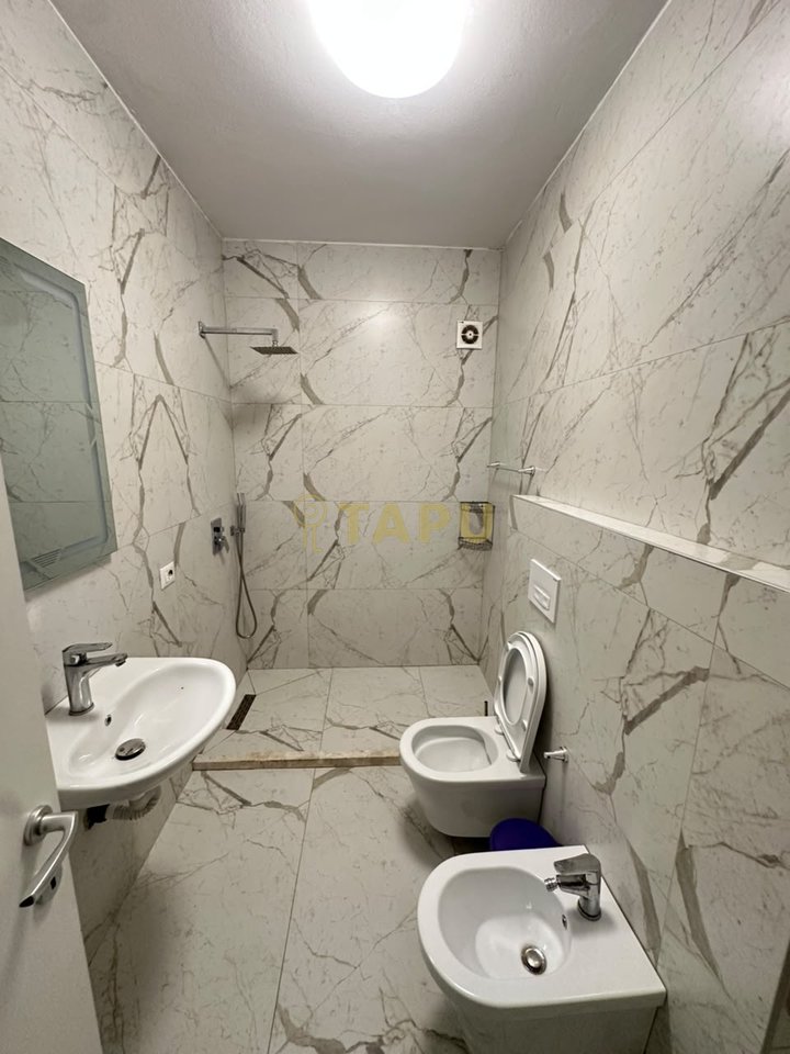 🏡 JEPET ME QIRA APARTAMENT 2+1 – PRANË UNIVERSITETIT TË MJEKËSISË