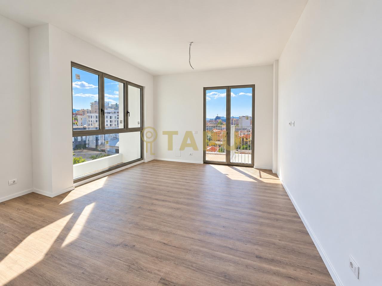 🏡 SHITET APARTAMENT 2+1+2 – BULEVARDI I RI