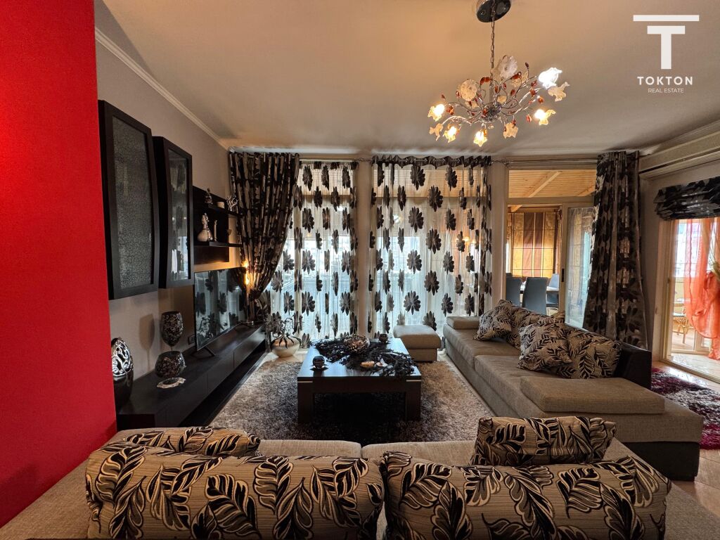 QIRA,APARTAMENT 2+1, RRUGA BARRIKADAVE, TIRANE