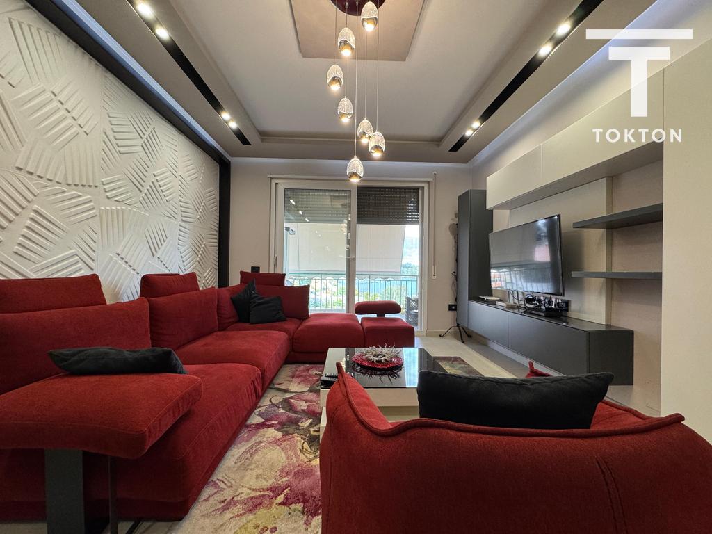QIRA, APARTAMENT 2+1, KOPSHTI ZOOLOGJIK, TIRANË