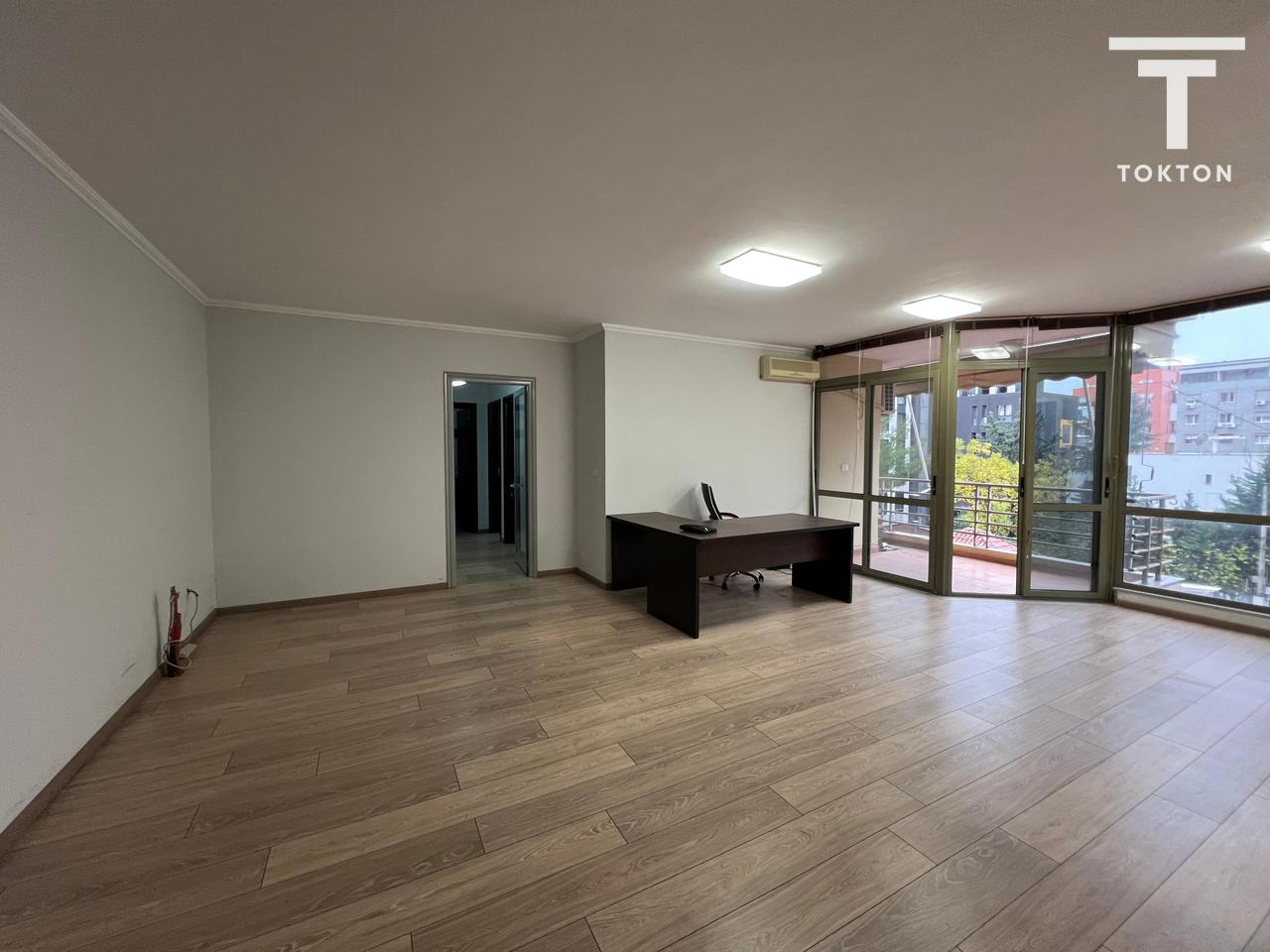 VENDESI, APPARTAMENTO 2+1, VIA 21 DICEMBRE, TIRANA