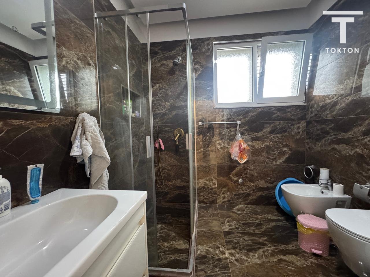 SHITET, APARTAMENT 1+1,KOPSHTI ZOLOGJIK, TIRANË