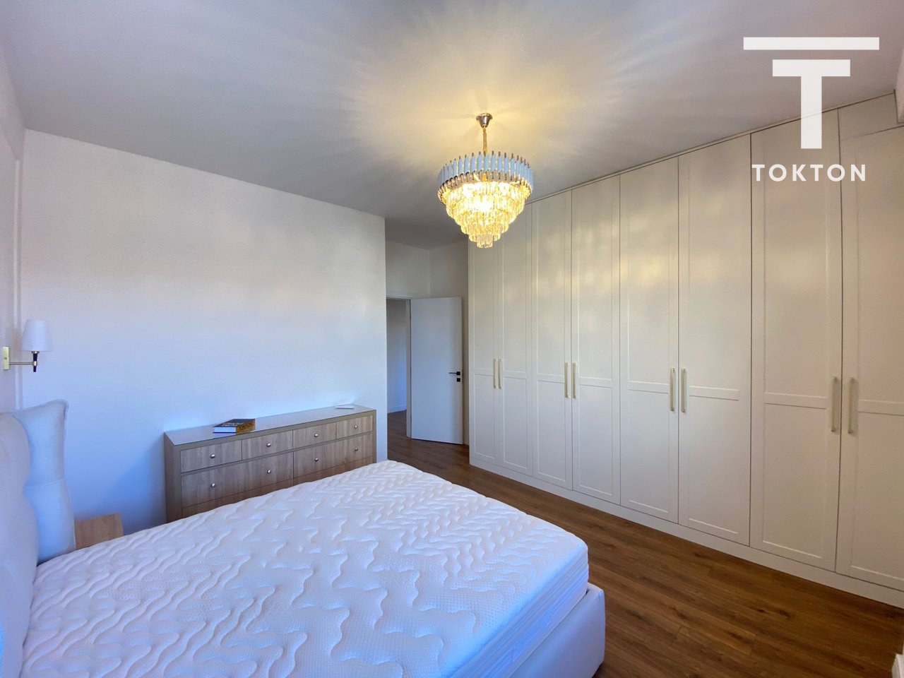 SHITET, APARTAMENT 2+1, WHITE PALCE, PASKUQAN
