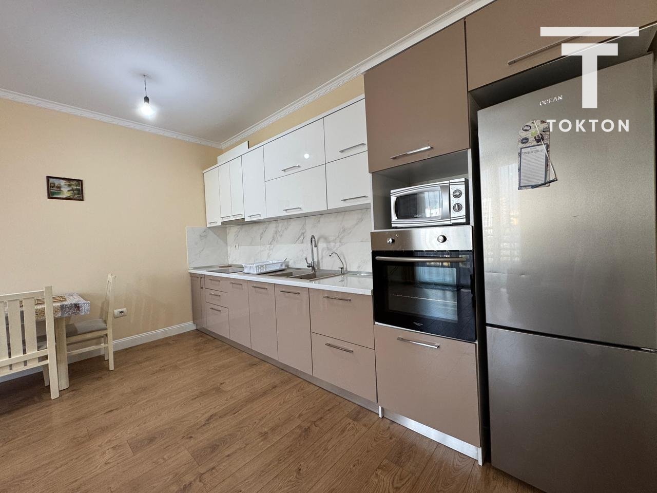 QIRA, APARTAMENT 2+1+2, PORCELAN, TIRANË