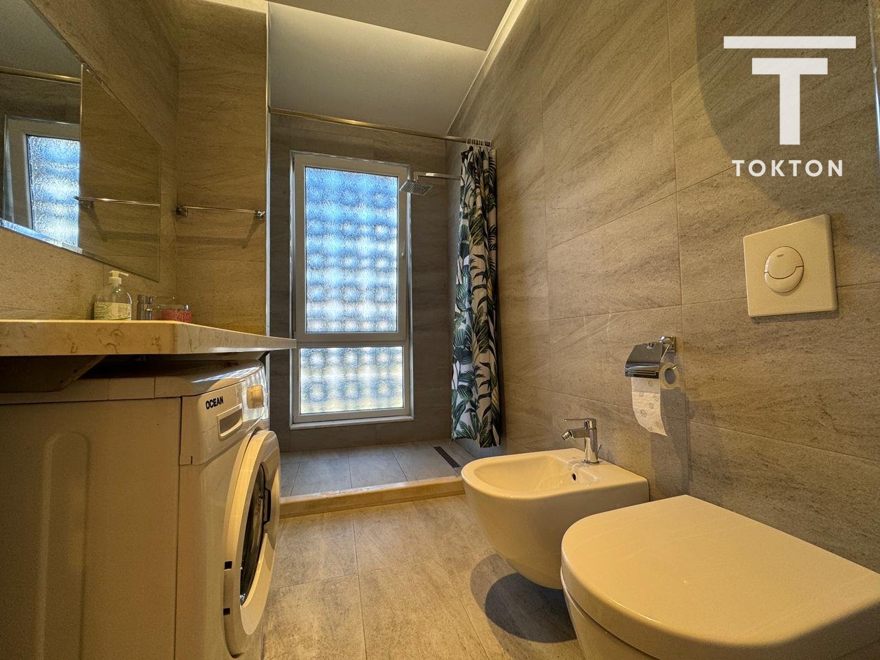 QIRA, APARTAMENT 2+1+2, PORCELAN, TIRANË