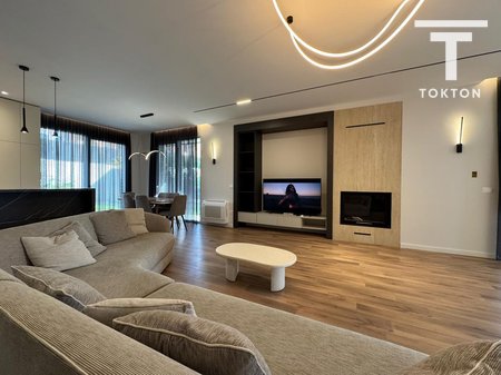 QIRA, VILË INDIVIDUALE , TEG