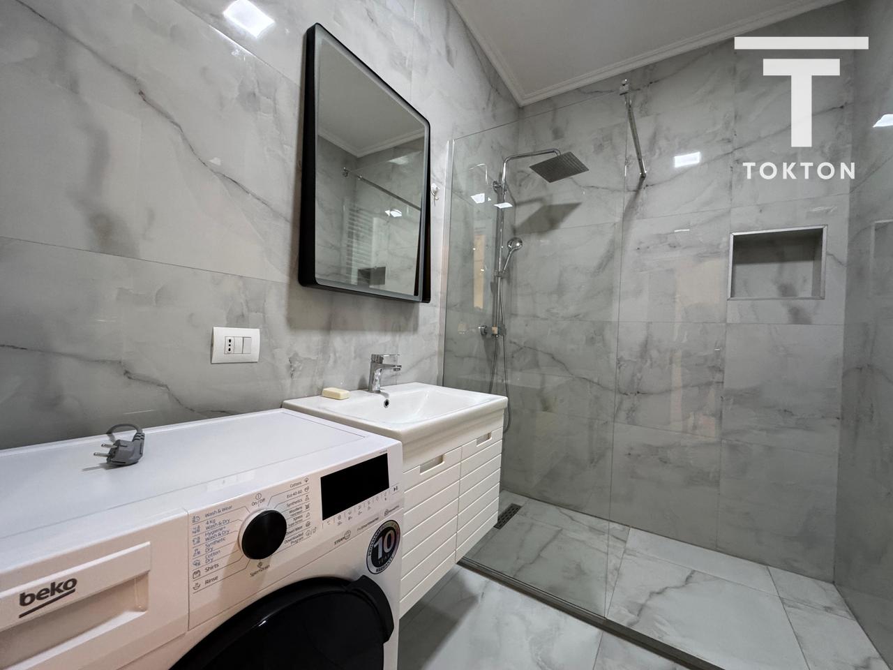 FOR RENT, 2+1+3 APARTMENT, PAZARI I RI, TIRANA
