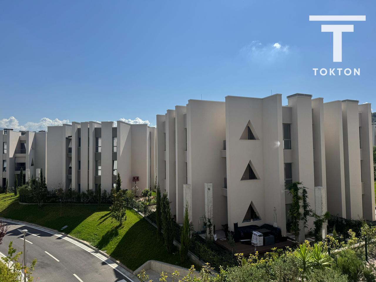 FOR SALE APARTMENT 2+1+2, GREEN VALLEY, DRY LAKE