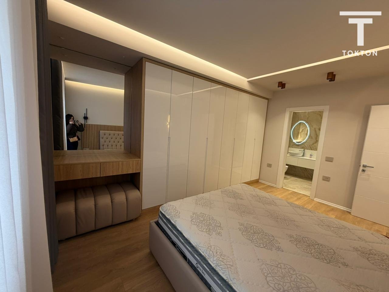 FOR RENT, APARTMENT 2+1+2+ 2 PARKING SPACES, FZ COMPLEX, DRY LAKE, TIRANA