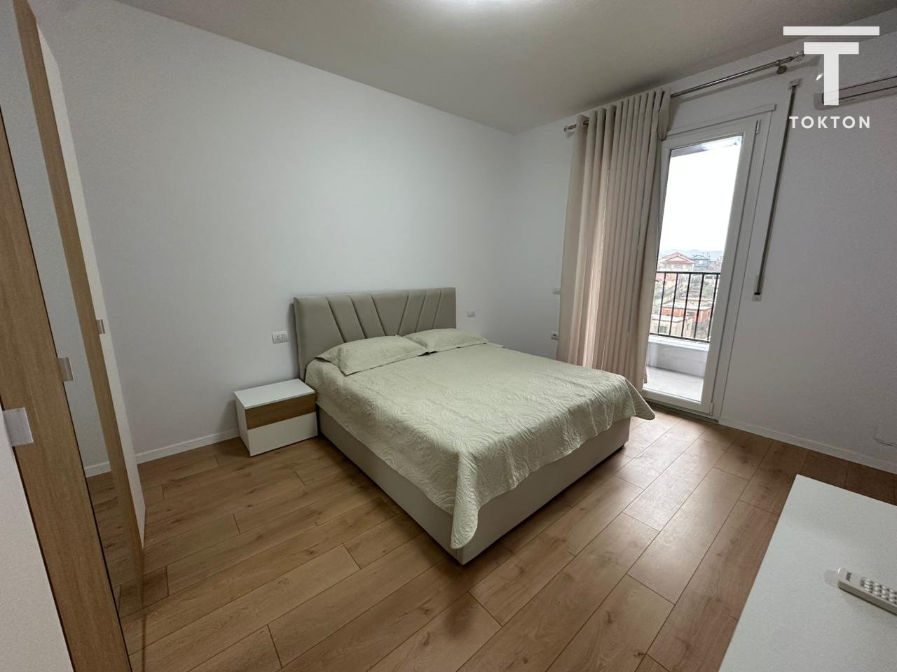QIRA APARTAMENT 2+1+POST PARKIMI, PASKUQAN,  TIRANË