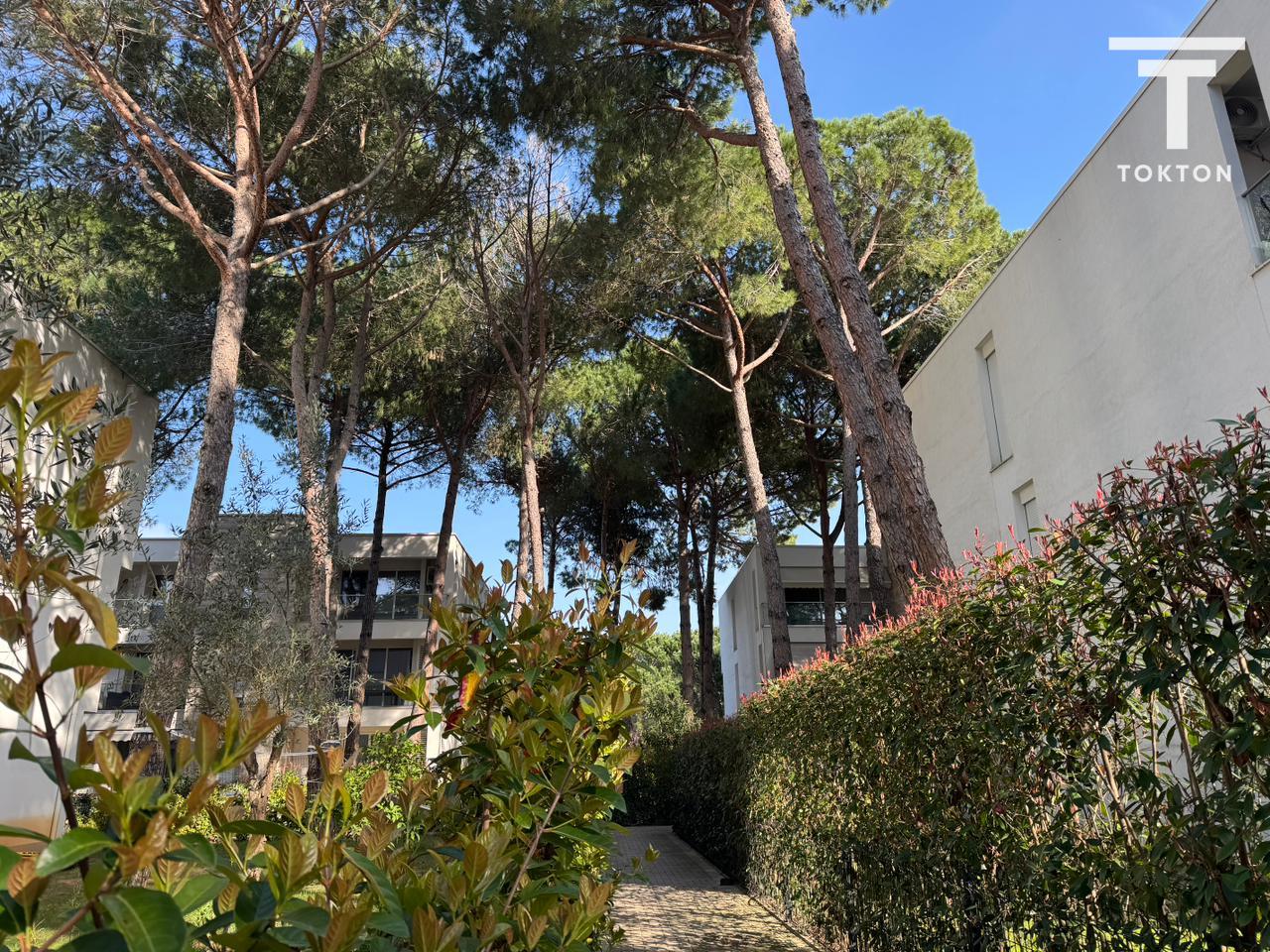 FOR SALE, 2+1 APARTMENT + YARD, "SAN PIETRO RESIDENCES", LALZ BAY