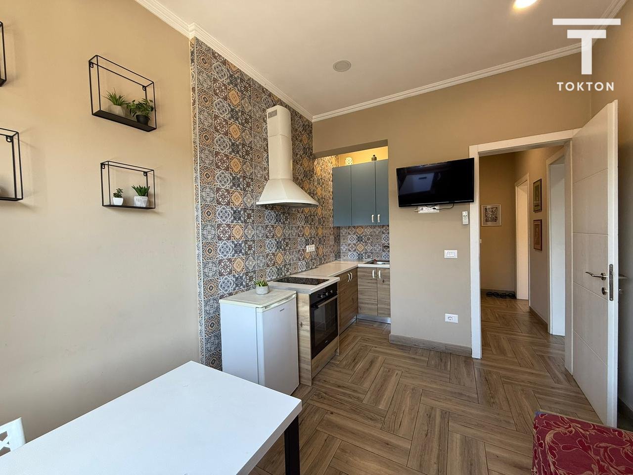 FOR SALE, 2+1 APARTMENT, MYSLYM SHYRI, TIRANA