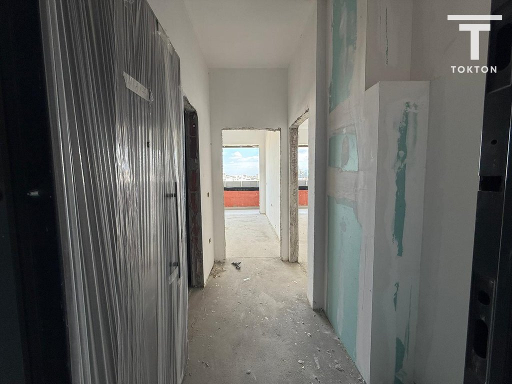 SHITET, APARTAMENT 1+1, SQUARE 21, RRUGA E KAVAJËS, TIRANË