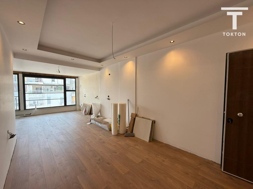 SHITET, APARTAMENT 2+1+2, RRUGA E KAVAJËS, TIRANË
