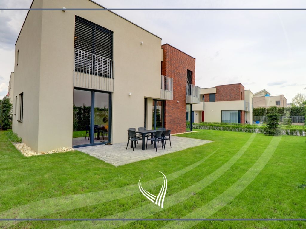 Shtëpi me 5 dhoma gjumi në shitje në lagjen Qershia- Tipi D1